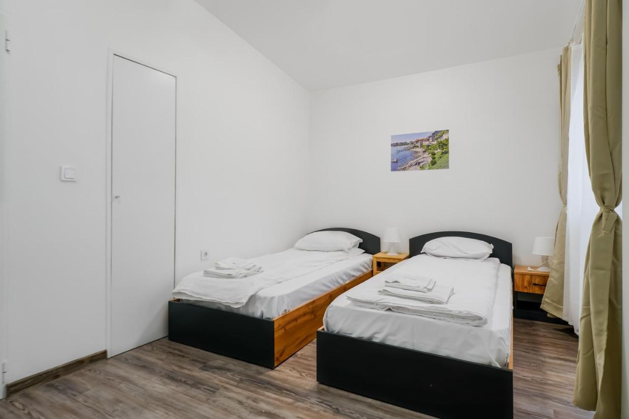 2Bd Citrus Apartment, Aristocratic Sofia Living By Flat Mаnager Esterno foto